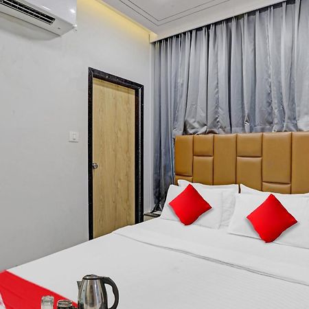 Hotel O Royal Orbit Surat Exterior photo