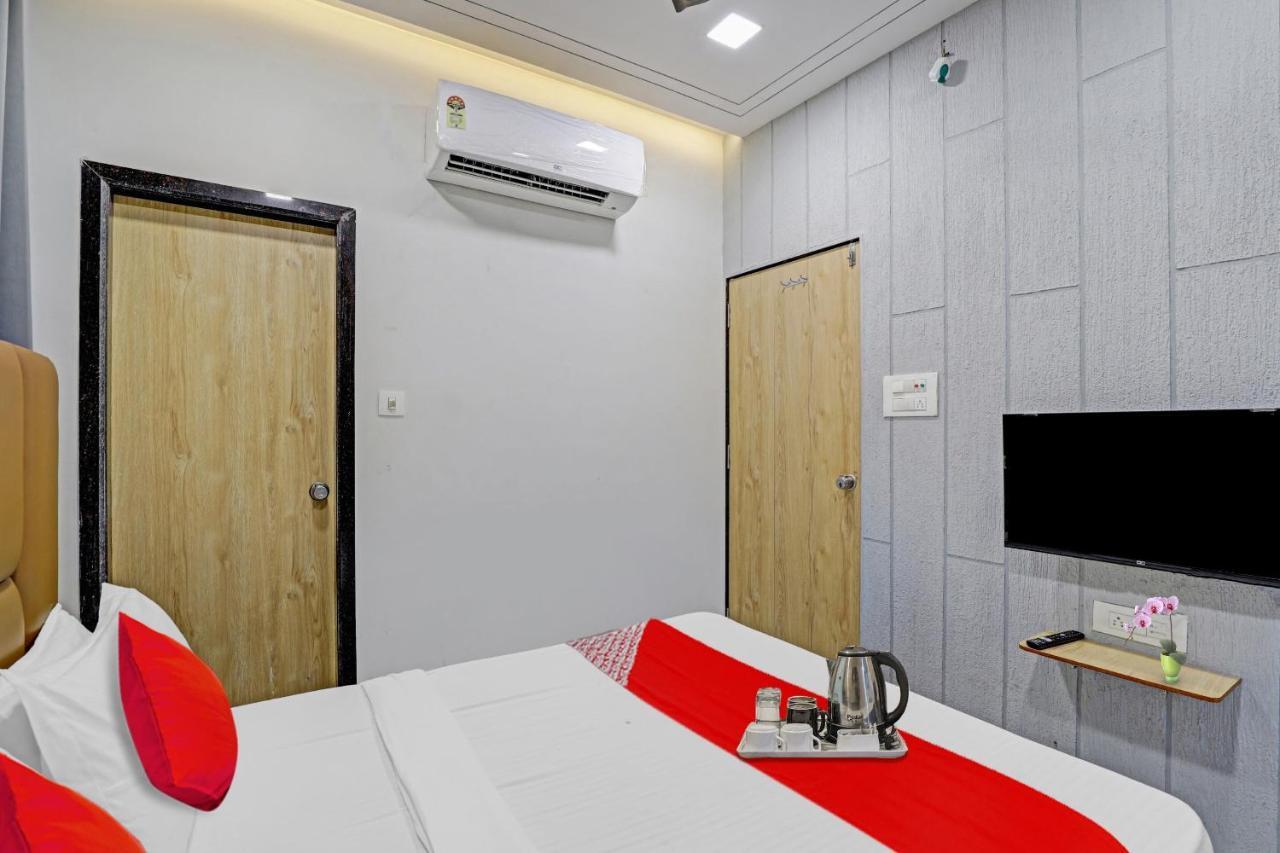 Hotel O Royal Orbit Surat Exterior photo
