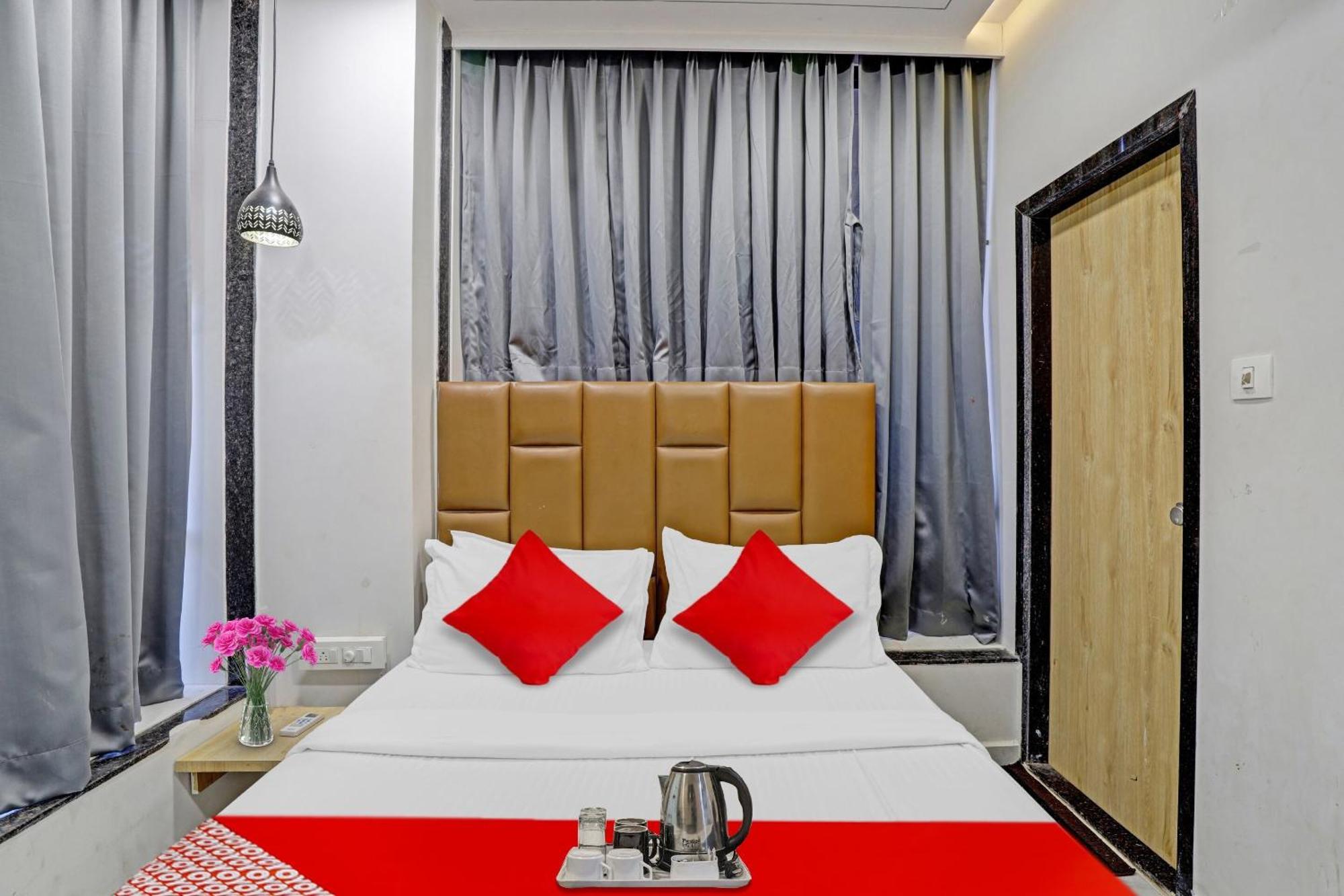 Hotel O Royal Orbit Surat Exterior photo